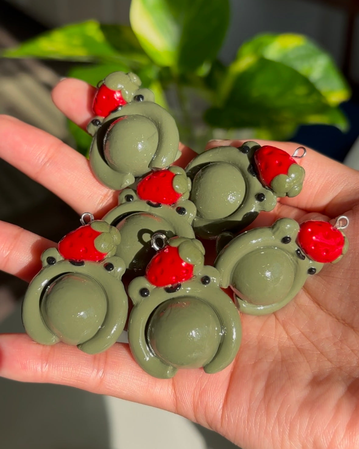 keychain fruit spring summer green red froggy